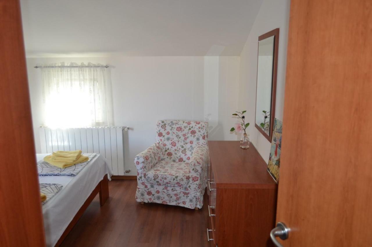 Apartment Din Banjole Exteriér fotografie