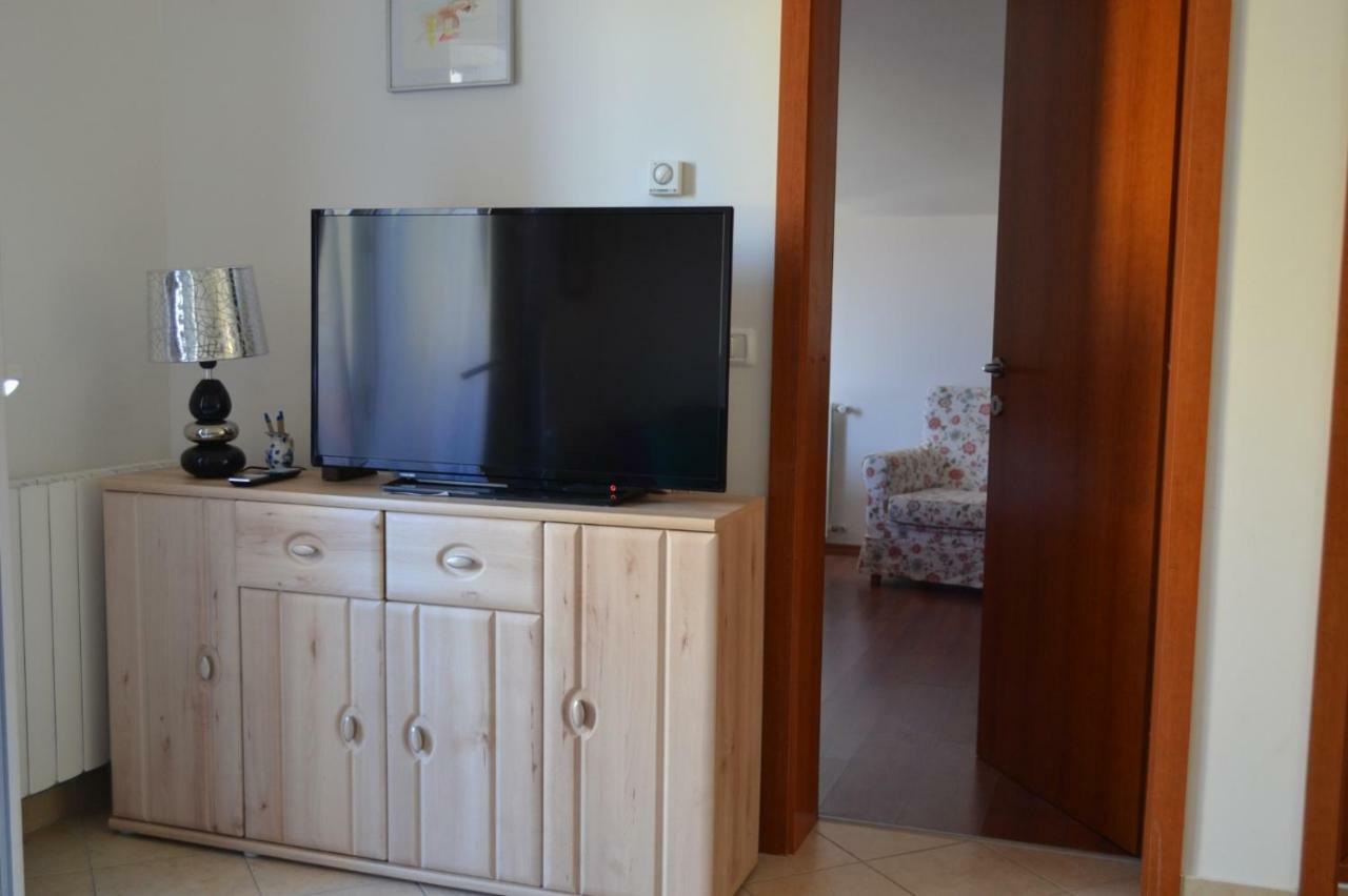 Apartment Din Banjole Exteriér fotografie